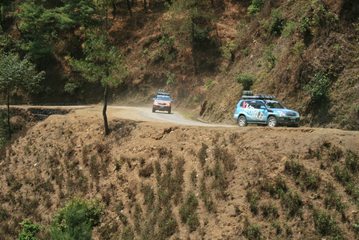03.05.2009: Mit den Jeeps Richtung Hetauda 03.05.2009: Mit den Jeeps Richtung Hetauda