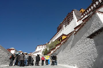 15.04.2009: Lhasa: Der Potala Palast (2)